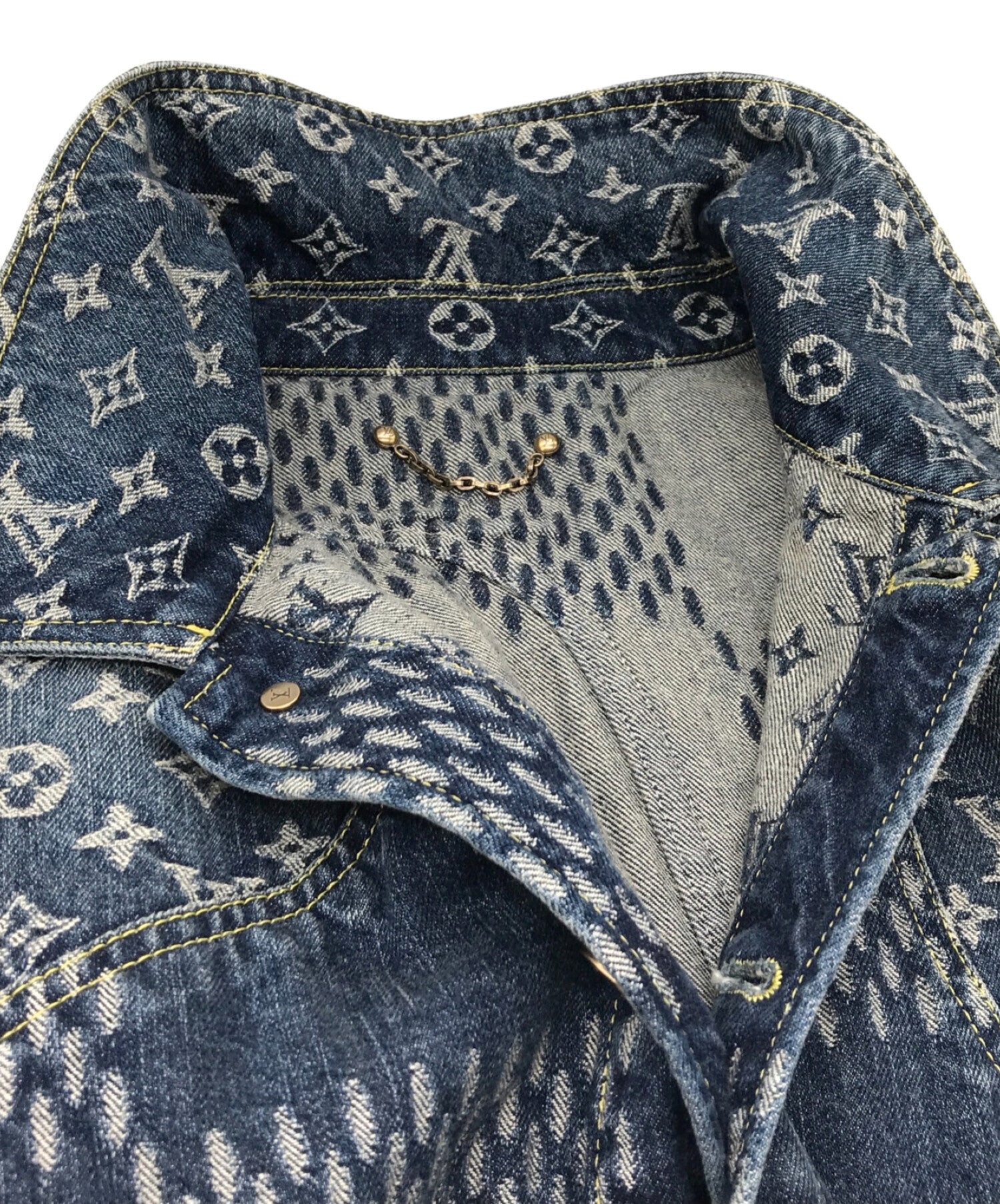 Pre owned LOUIS VUITTON NIGO Giant Damier Waves Monogram Denim Jacke Archive Factory