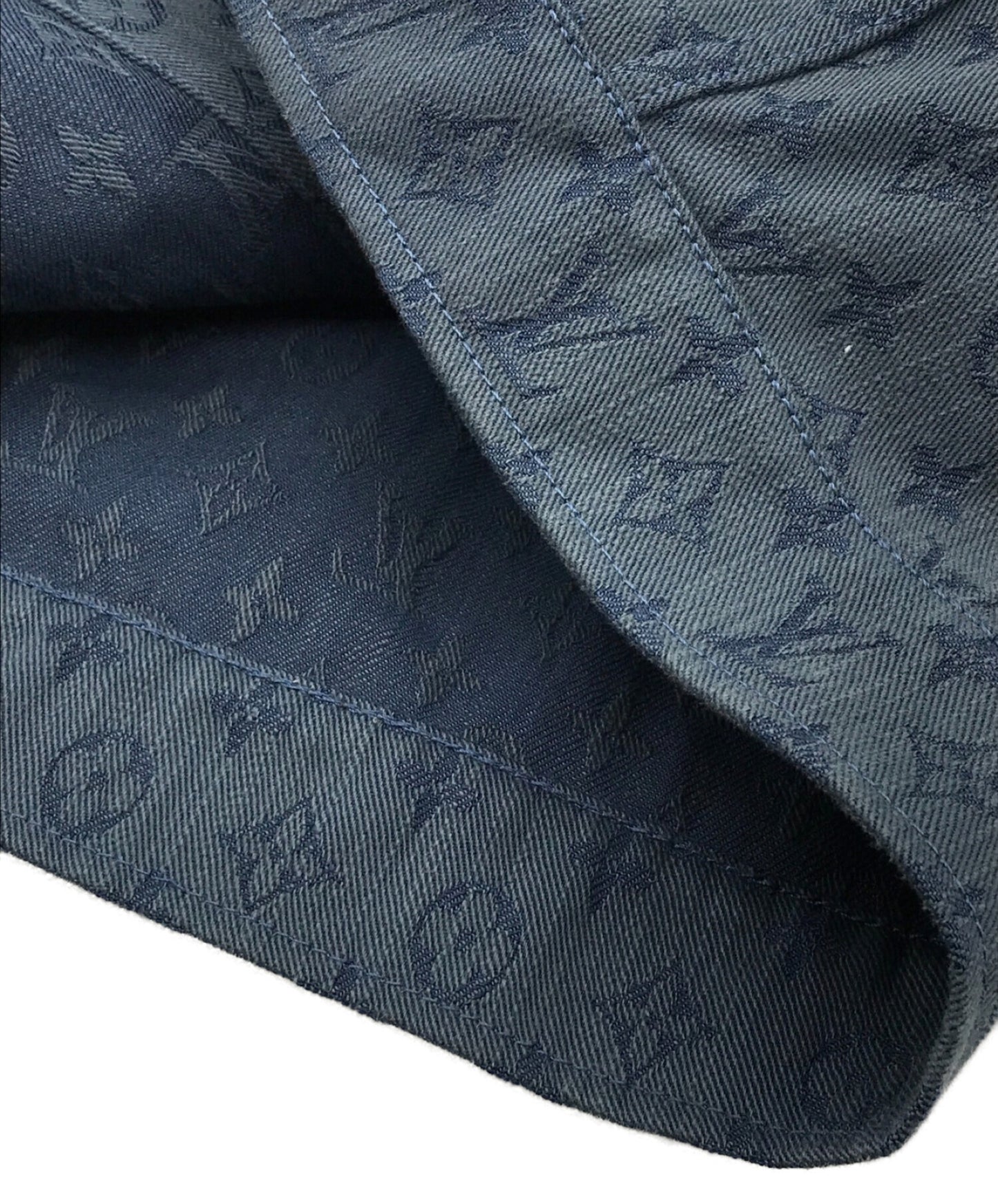 Louis Vuitton牛仔夹克，带有会标图案RM192M QJQ HHA20W