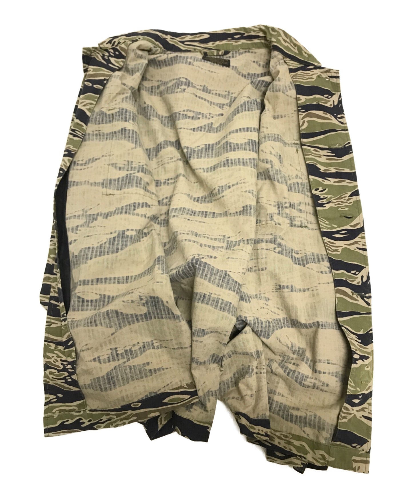 [Pre-owned] WACKO MARIA Tiger camo jacket military back print god bless you