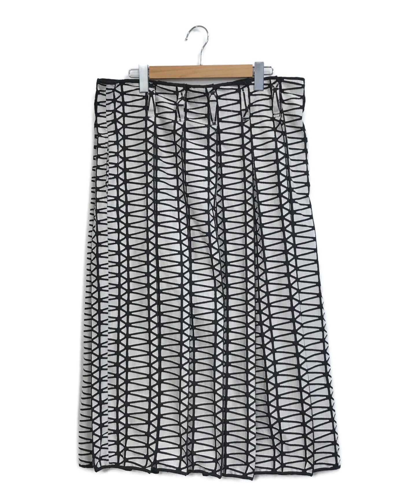 [Pre-owned] ISSEY MIYAKE full-length skirt IM72FG535