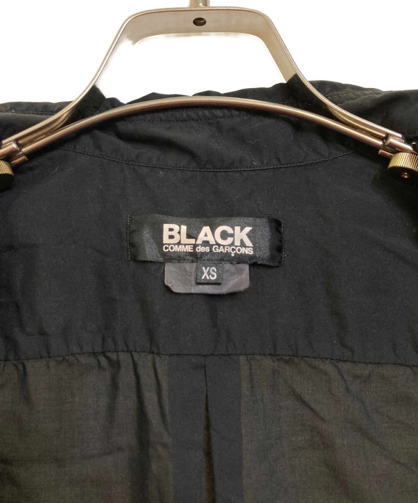 Black Comme des Garcons 꽃 자수 셔츠 1m-b001