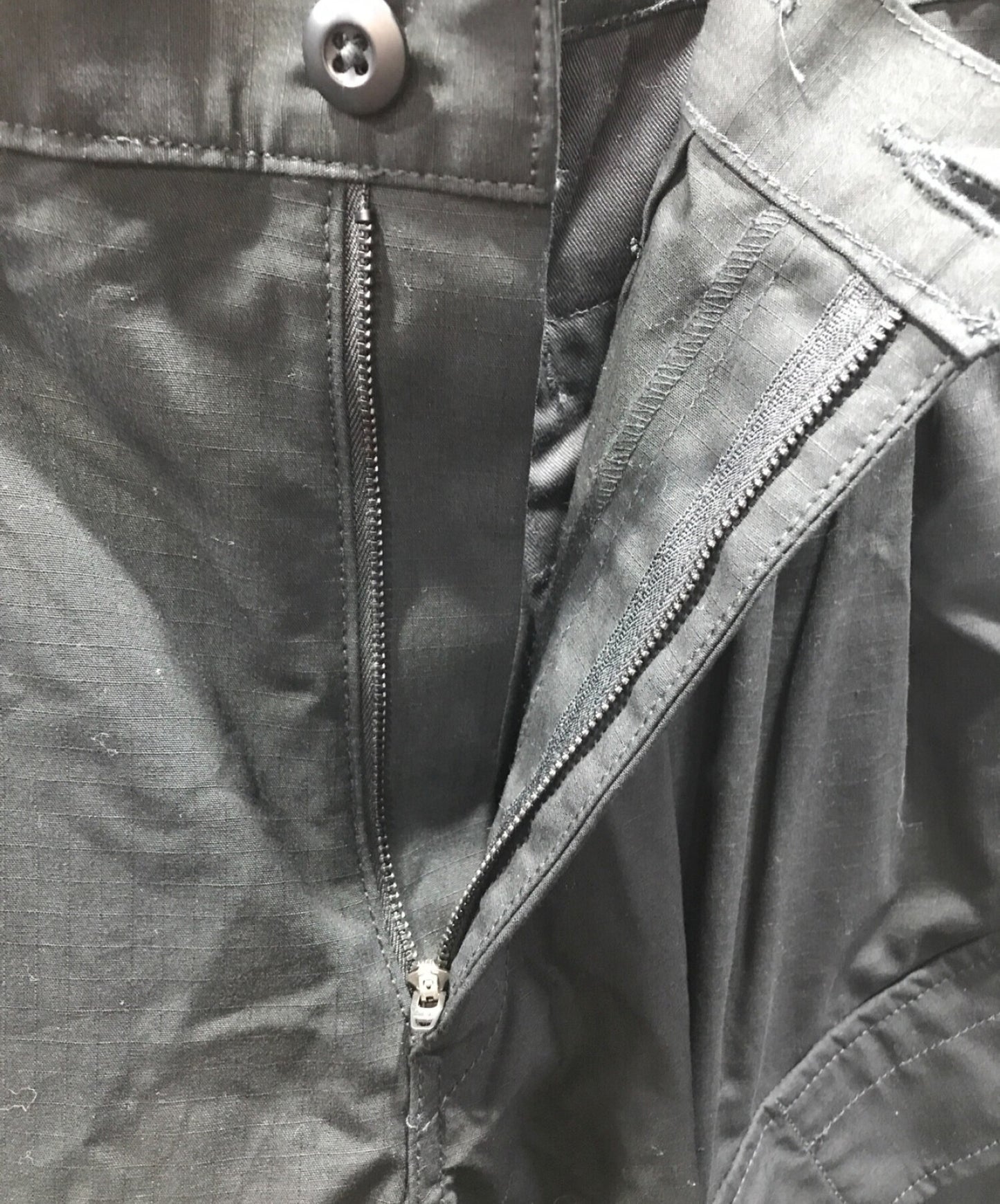 อื้อฉาวสีดำ Yohji Yamamoto RIPSTOP 12tack กางเกง HG-P90-058