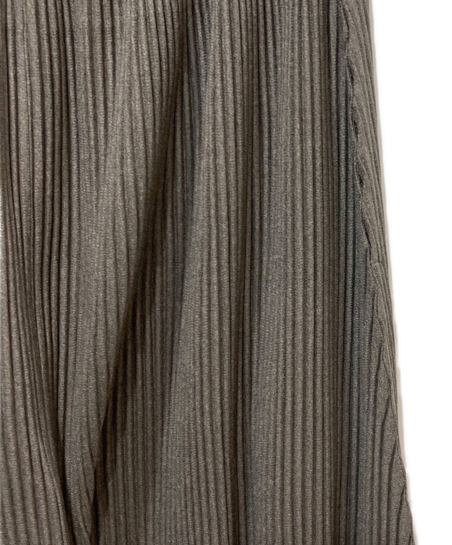 [Pre-owned] HOMME PLISSE ISSEY MIYAKE pleated sarouel pants HP23JF1812