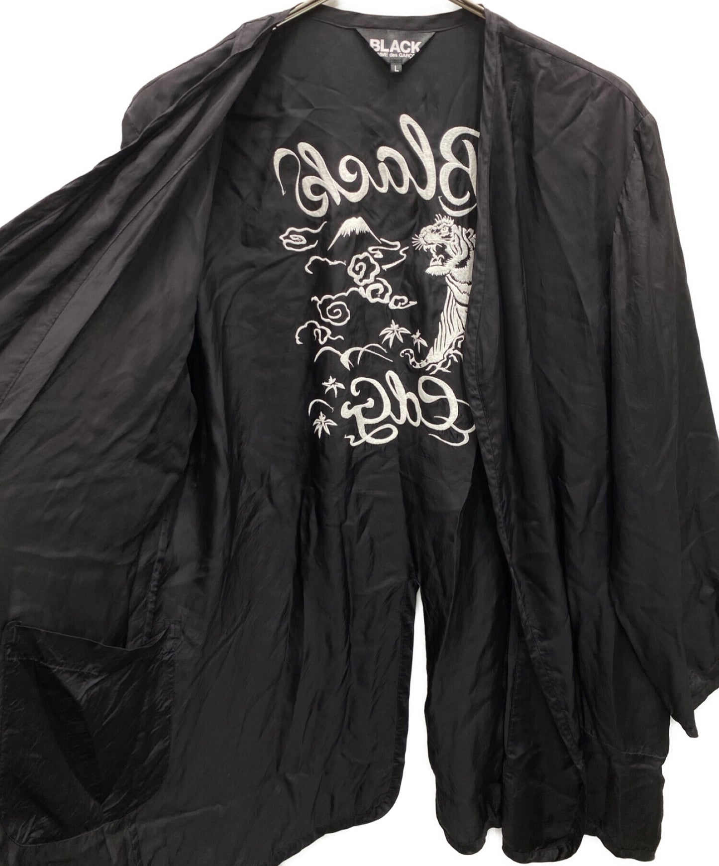 黑色COMME DES GARCONS产品洗涤的刺绣衬里外套1G-C006