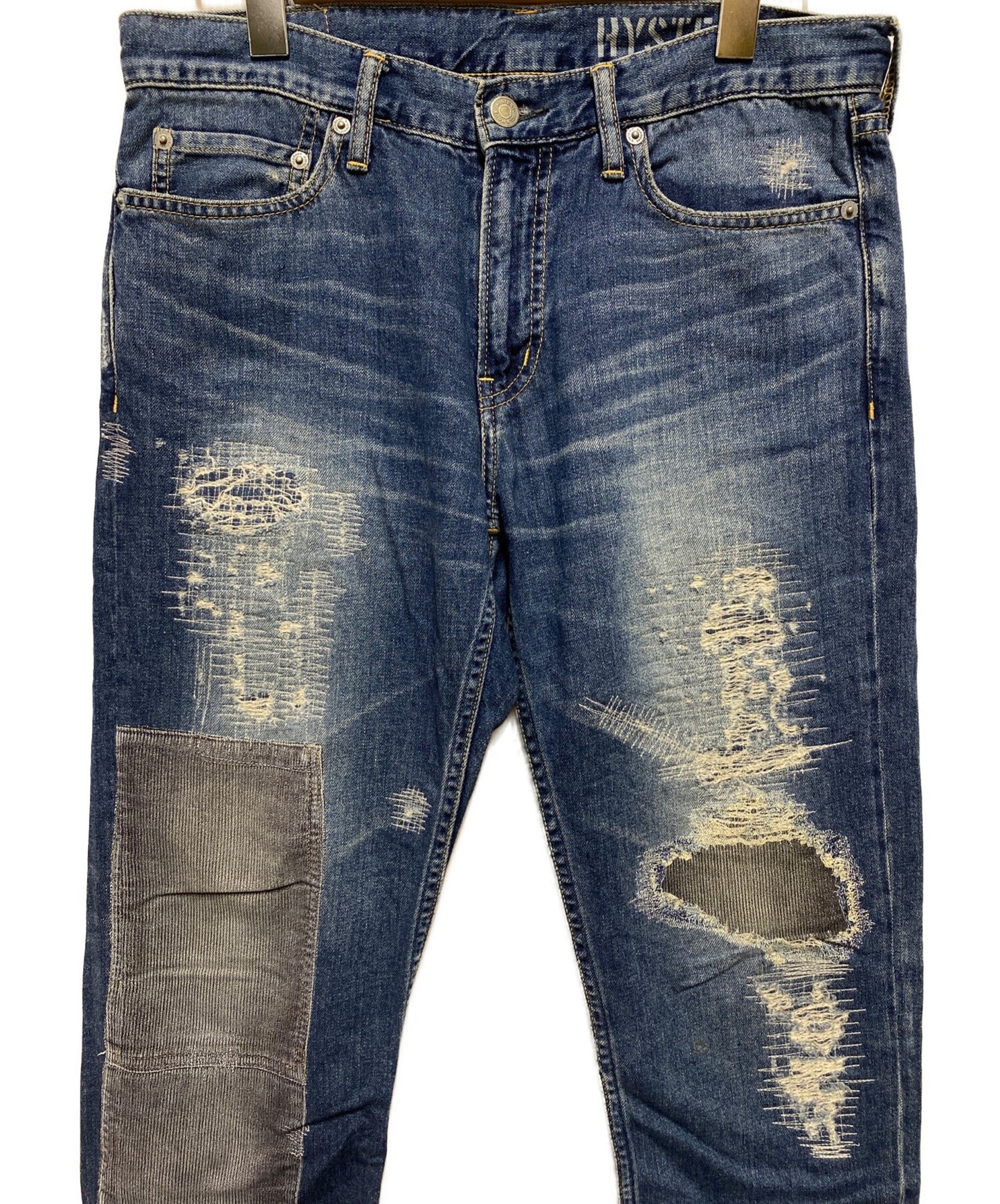[Pre-owned] Hysteric Glamour Printed Patch Remake Tapered Denim Pants 02202AP06