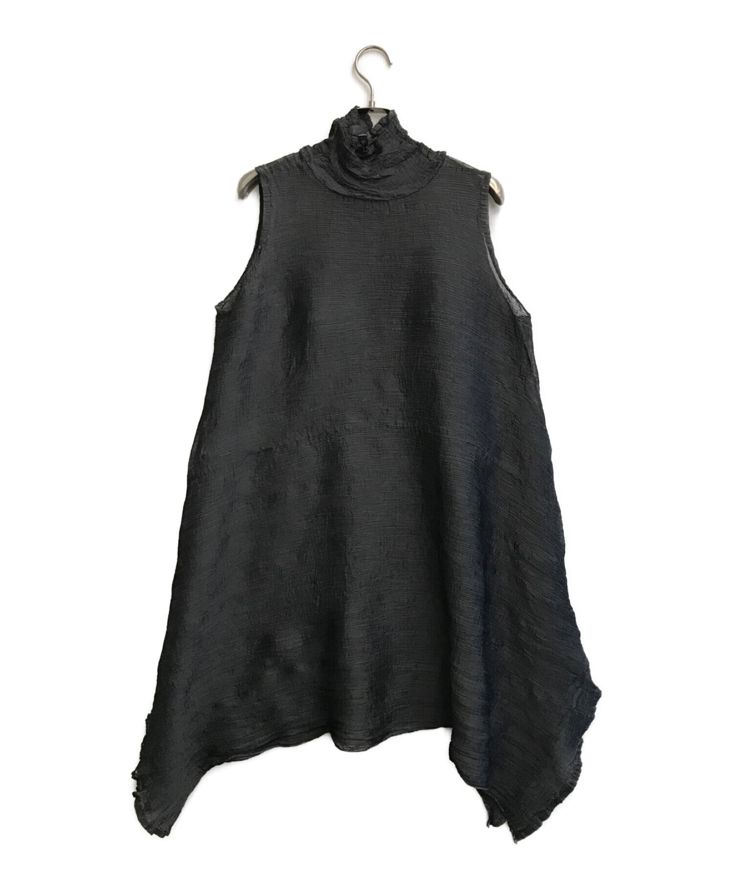 [Pre-owned] me ISSEY MIYAKE Sleeveless dress MI23FK531