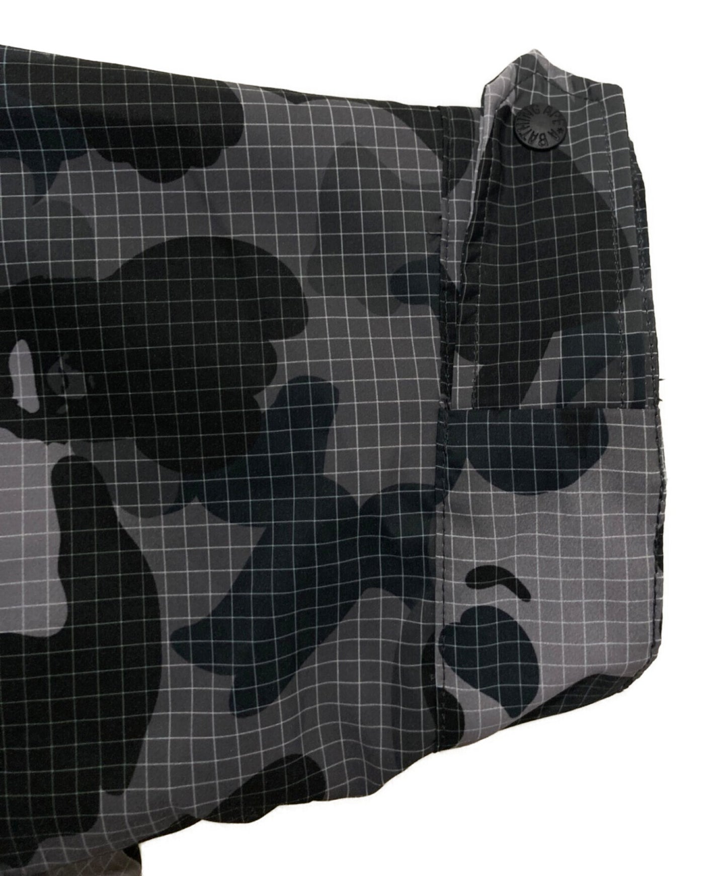 [Pre-owned] A BATHING APE Light-storing camouflage pattern nylon coat 001LJI801007M