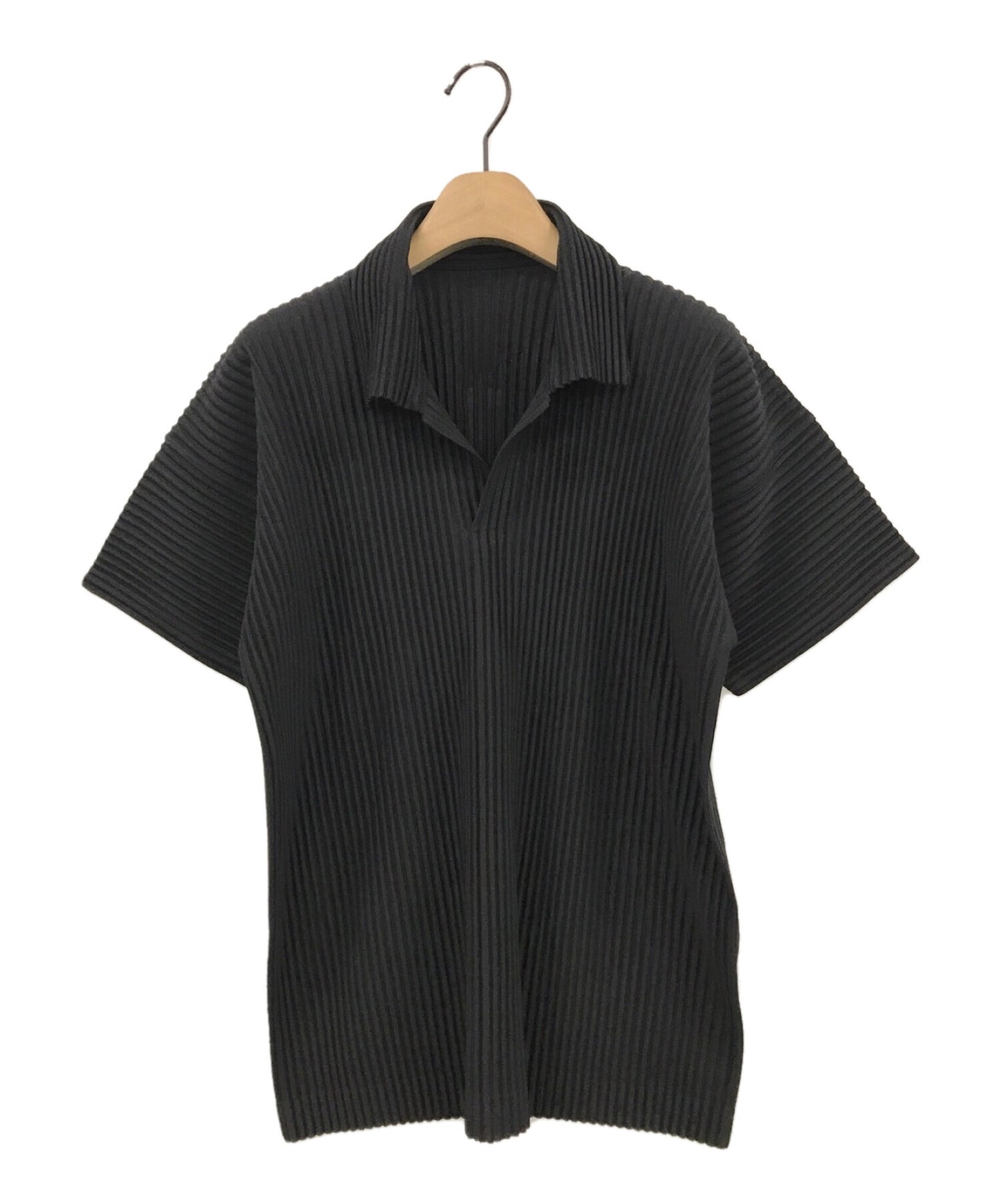 HOMME PLISSE ISSEY MIYAKE PLEATED POLO SHIRS HP55JM0302